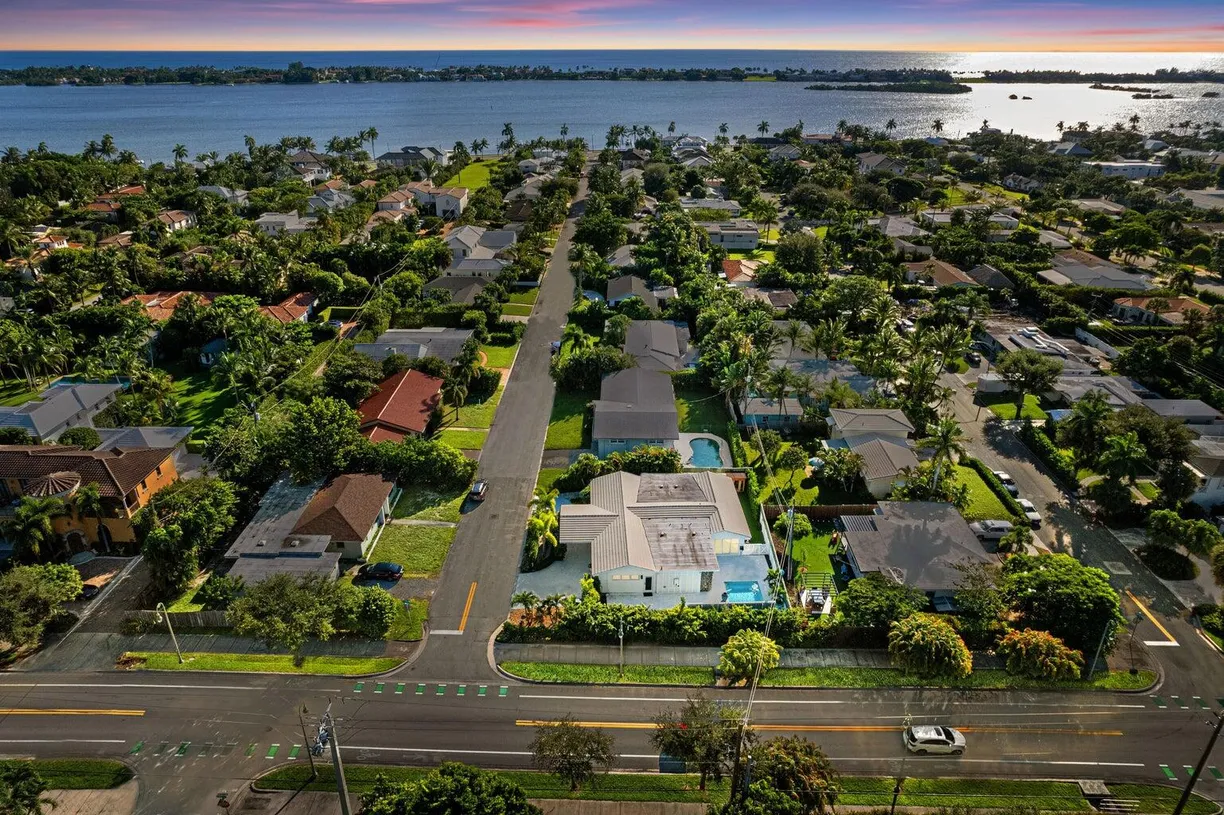 South Florida Real Estate | View 246 Elwa Place | Listing