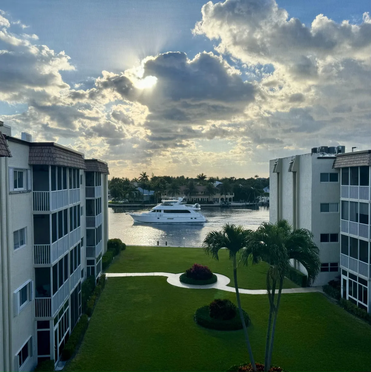 South Florida Real Estate | View 646 Snug Harbor Drive, H410 | 2 Beds, 2 Baths