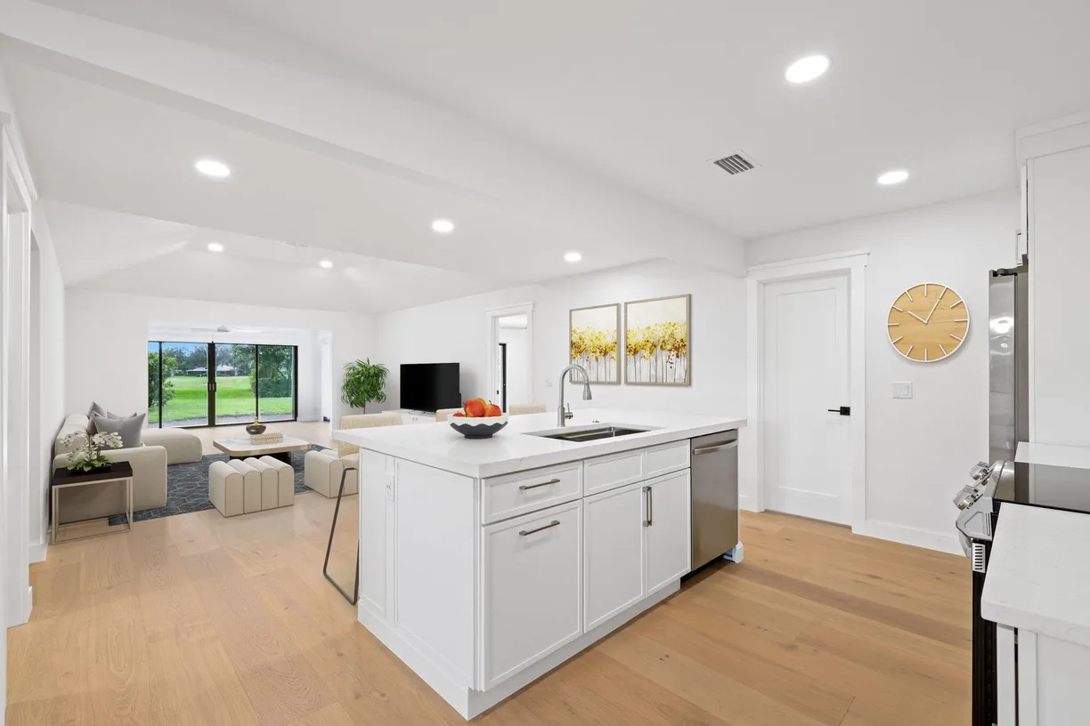 South Florida Real Estate | View 13731 Eastpointe Way | 2 Beds, 2 Baths