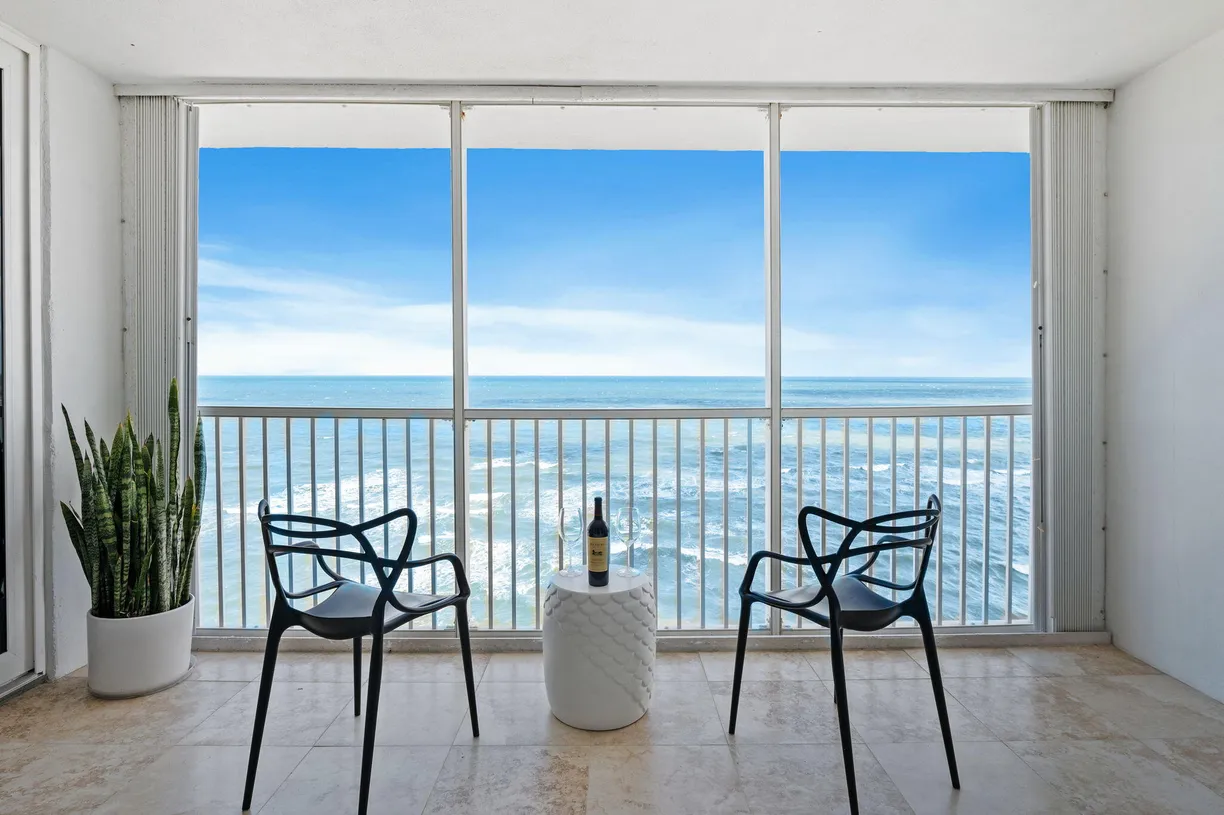 South Florida Real Estate | View 840 Ocean Drive, 1105 | 2 Beds, 2 Baths