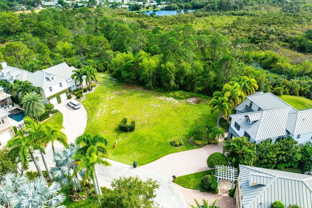 South Florida Real Estate | View 10363 SE Marigold Circle | Listing