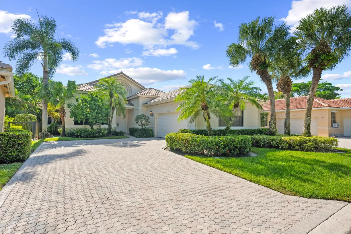 South Florida Real Estate | View 10150 Dover Carriage Lane | 3 Beds, 3 Baths