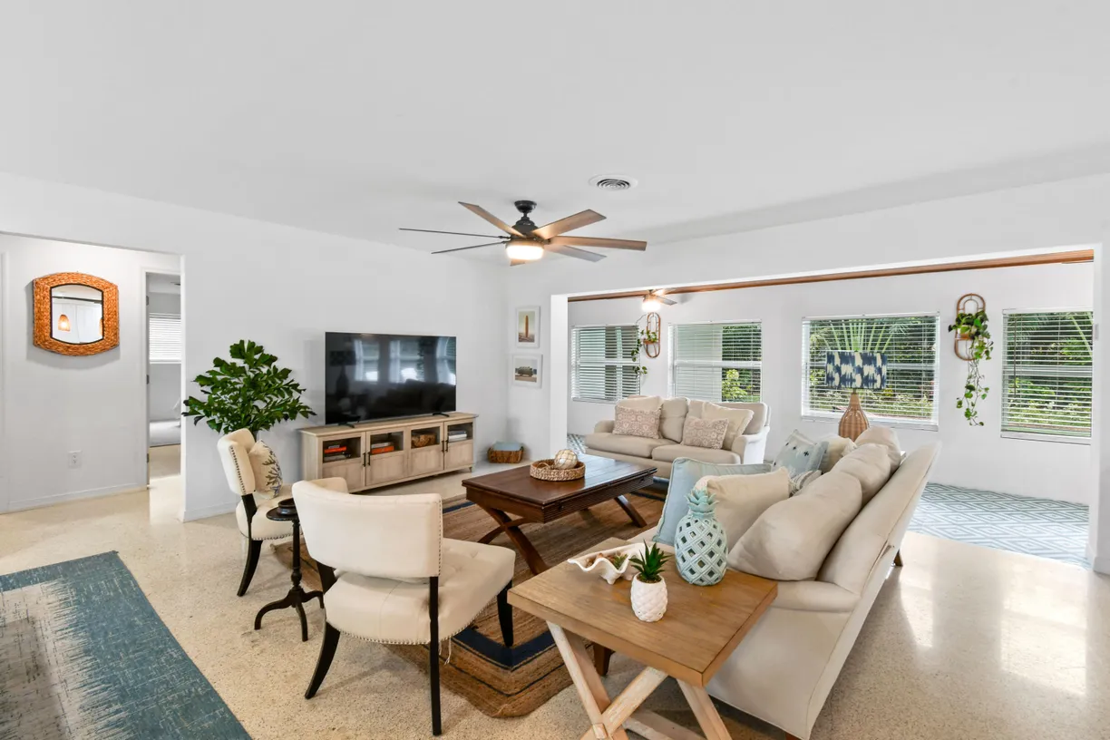South Florida Real Estate | View 8045 W Lake Drive | Listing