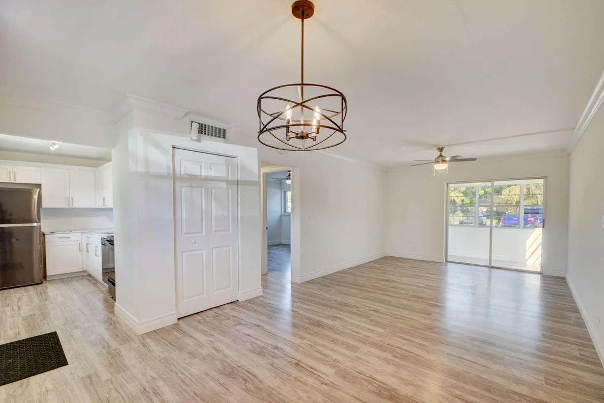 South Florida Real Estate | View 500 Bonnie Boulevard, 181 | 1 Bed, 1 Bath