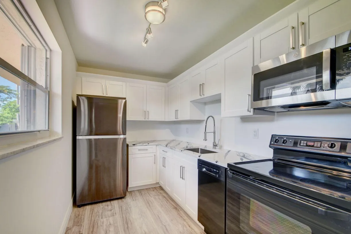 South Florida Real Estate | View 500 Bonnie Boulevard, 181 | Listing