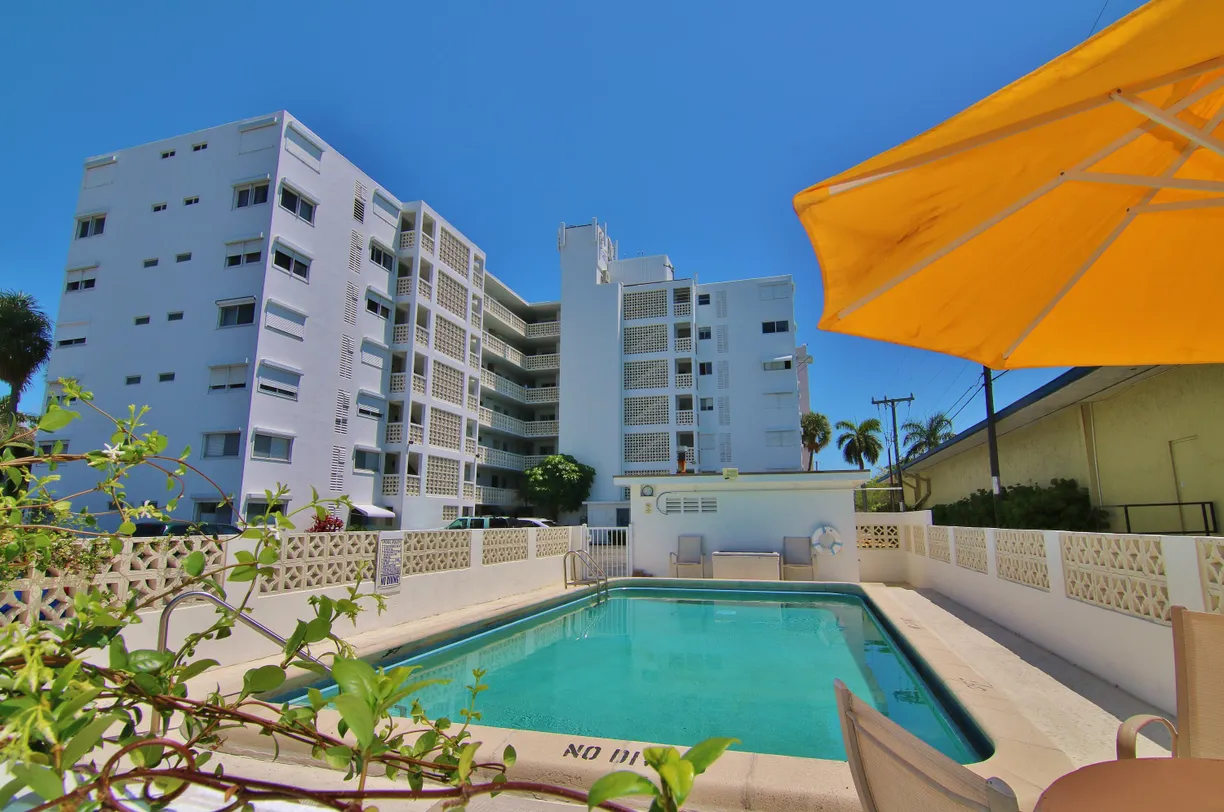 South Florida Real Estate | View 1 N Golfview Road, 601 | 1 Bed, 1 Bath
