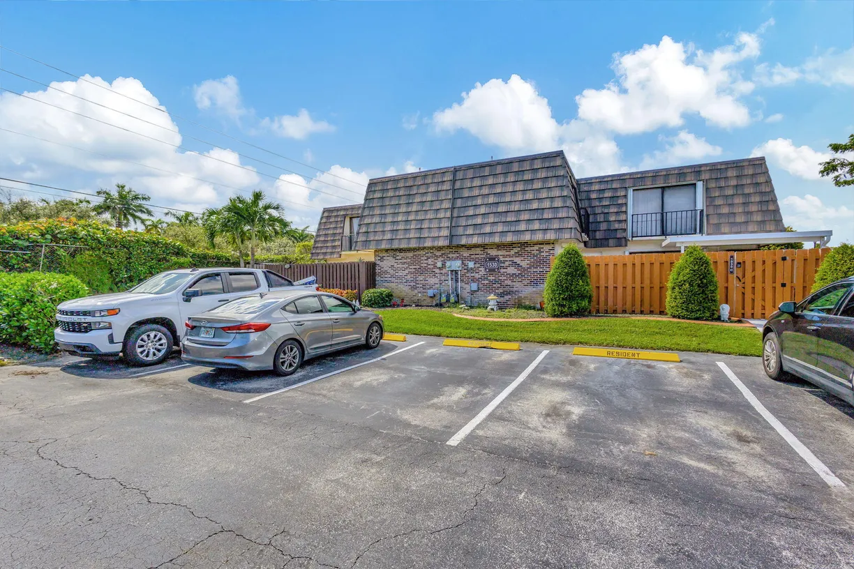 South Florida Real Estate | View 1530 Forest Lakes Circle, B | Listing