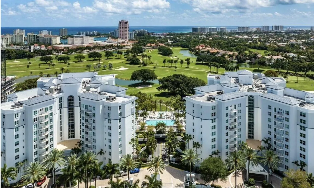 South Florida Real Estate | View 550 SE Mizner B506 Boulevard, B506 | 1 Bed, 1 Bath