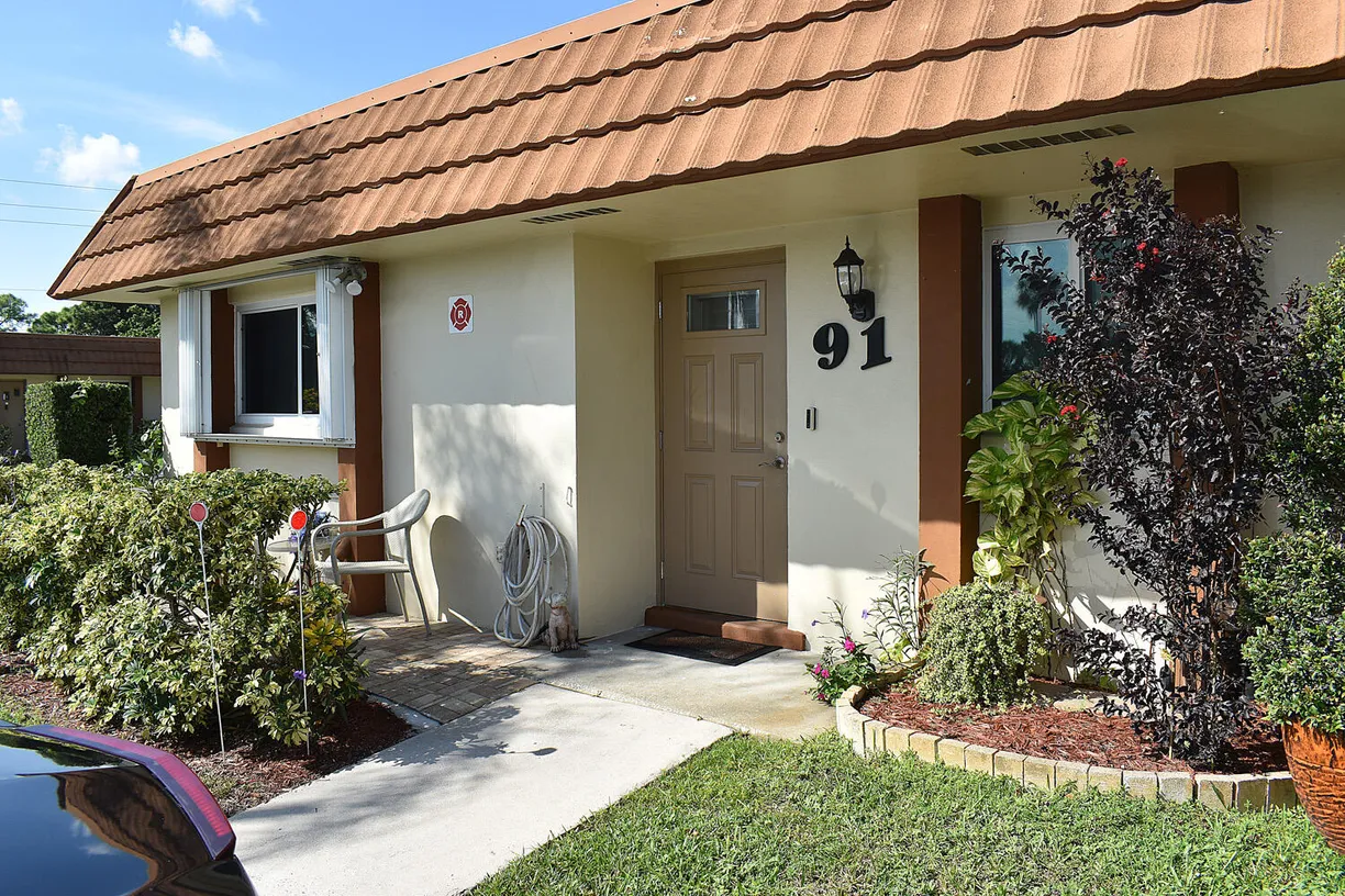 South Florida Real Estate | View 5780 Fernley Drive, 91 | Listing