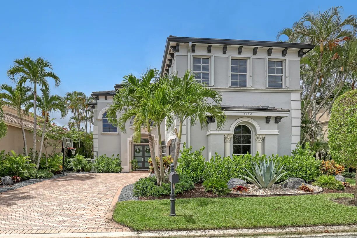 South Florida Real Estate | View 6362 Via Venetia | Listing