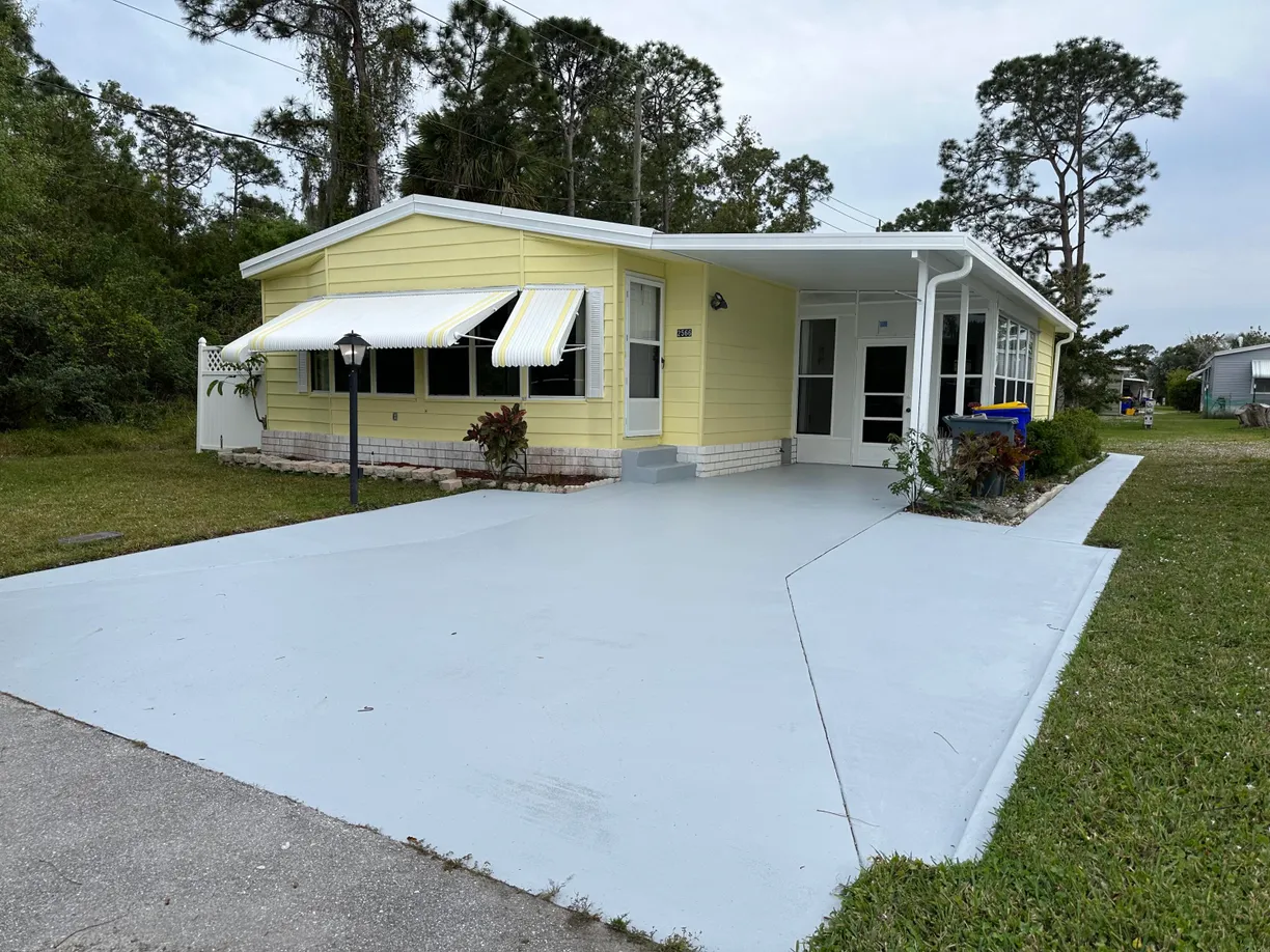 South Florida Real Estate | View 2566 SW Pontiac Place | 2 Beds, 2 Baths