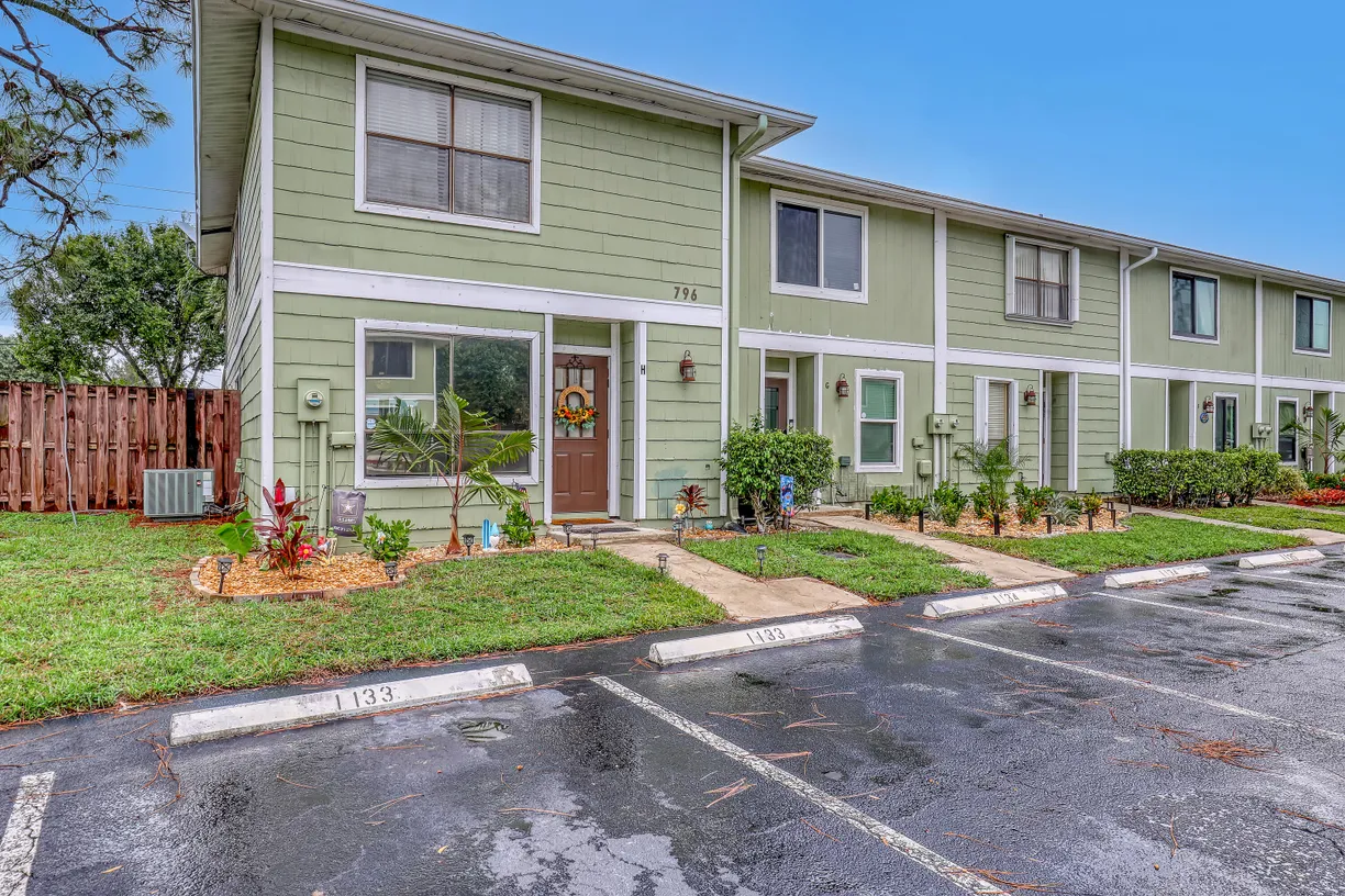 South Florida Real Estate | View 796 Hill Drive, H | 3 Beds, 2 Baths