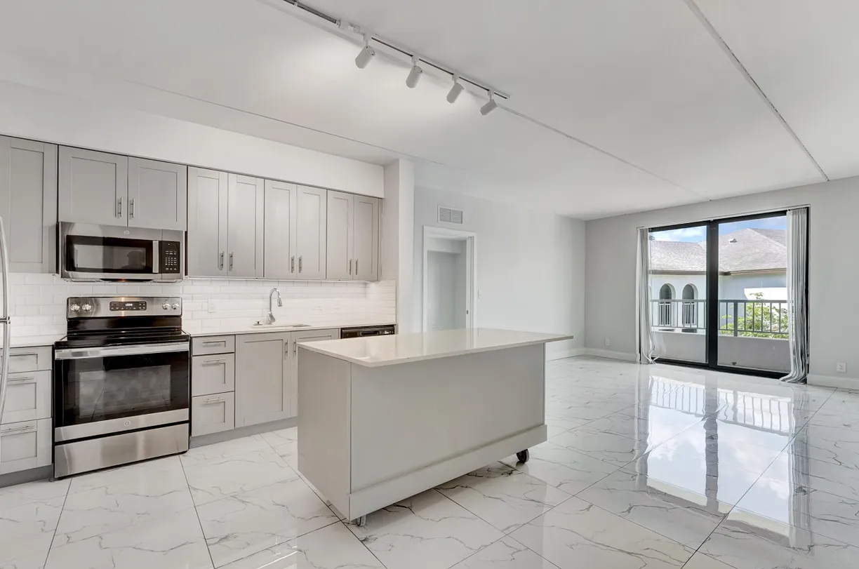 South Florida Real Estate | View 250 W Hidden Valley Boulevard | 2 Beds, 2 Baths