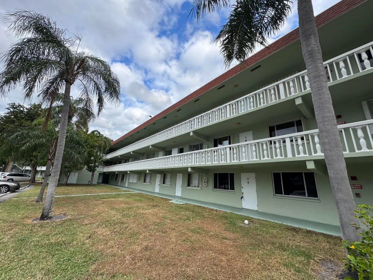 South Florida Real Estate | View 3100 Springdale Boulevard, 115 | 2 Beds, 1 Bath