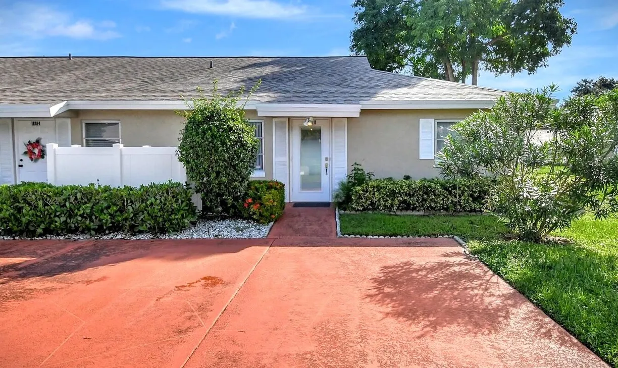 South Florida Real Estate | View 18818 Schooner Drive, 11-D | 2 Beds, 2 Baths