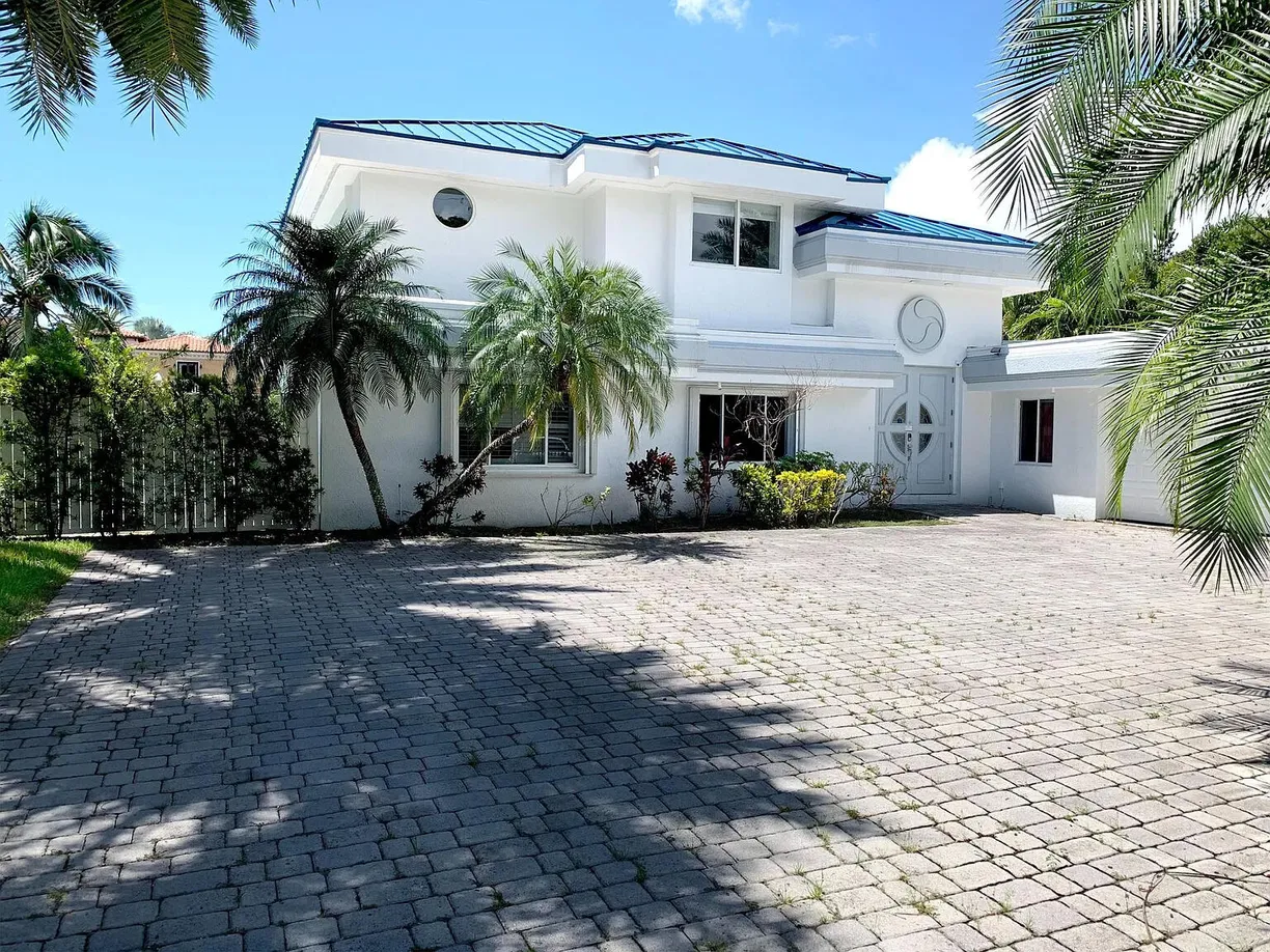 South Florida Real Estate | View 1740 SE 7th Street | 5 Beds, 5 Baths