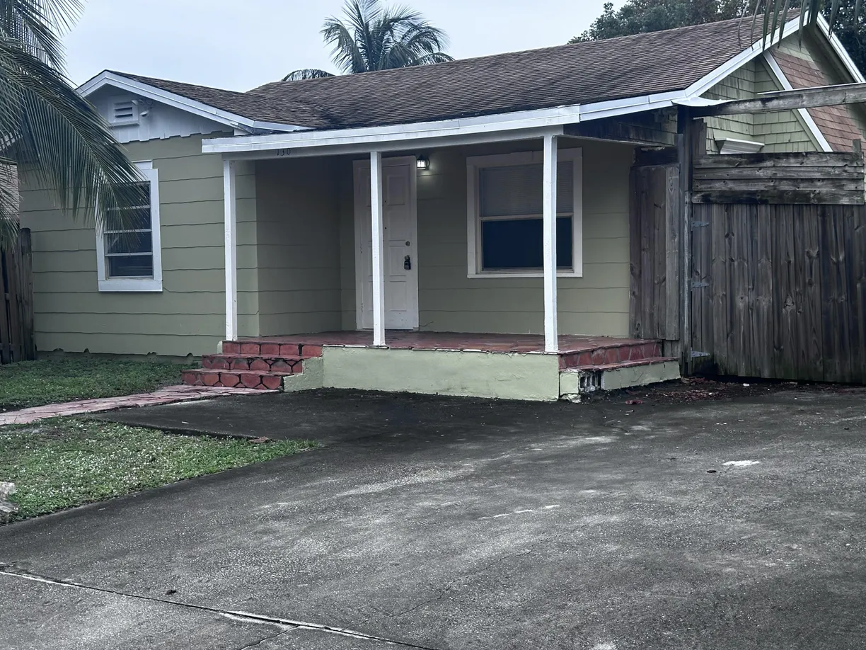 South Florida Real Estate | View 130 NE 4th Avenue | Listing