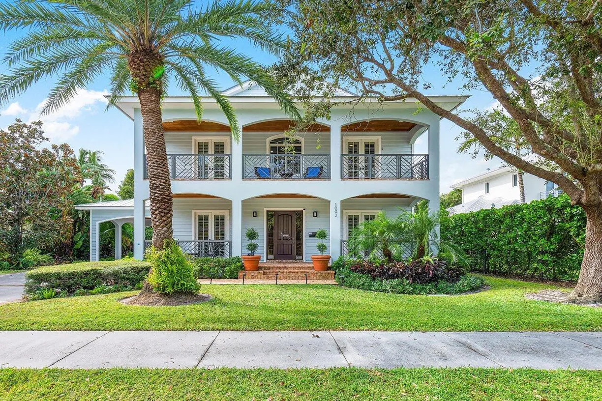 South Florida Real Estate | View 1002 NW 1st Avenue | Listing