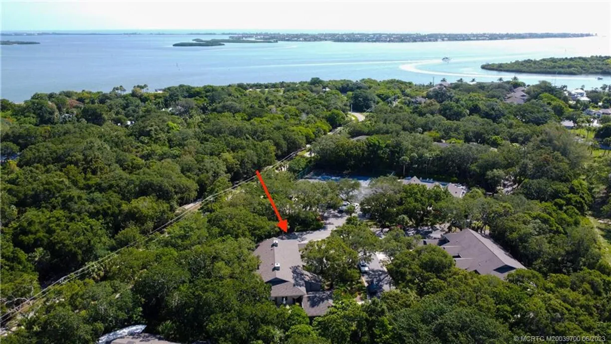 South Florida Real Estate | View 5300 SE Schooner Oaks Way | Listing