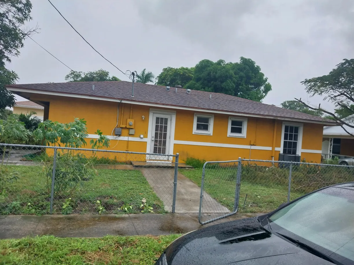 South Florida Real Estate | View 1123 Windsor Avenue | Listing