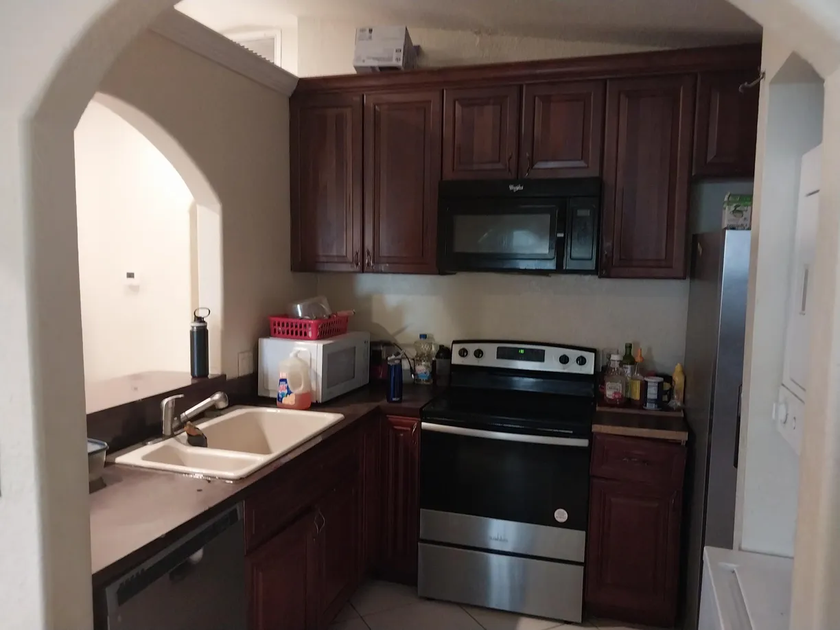South Florida Real Estate | View 1123 Windsor Avenue | Listing