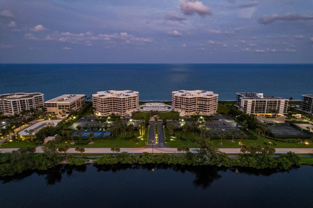 South Florida Real Estate | View 3400 S Ocean Boulevard, 4c1 | 2 Beds, 2 Baths