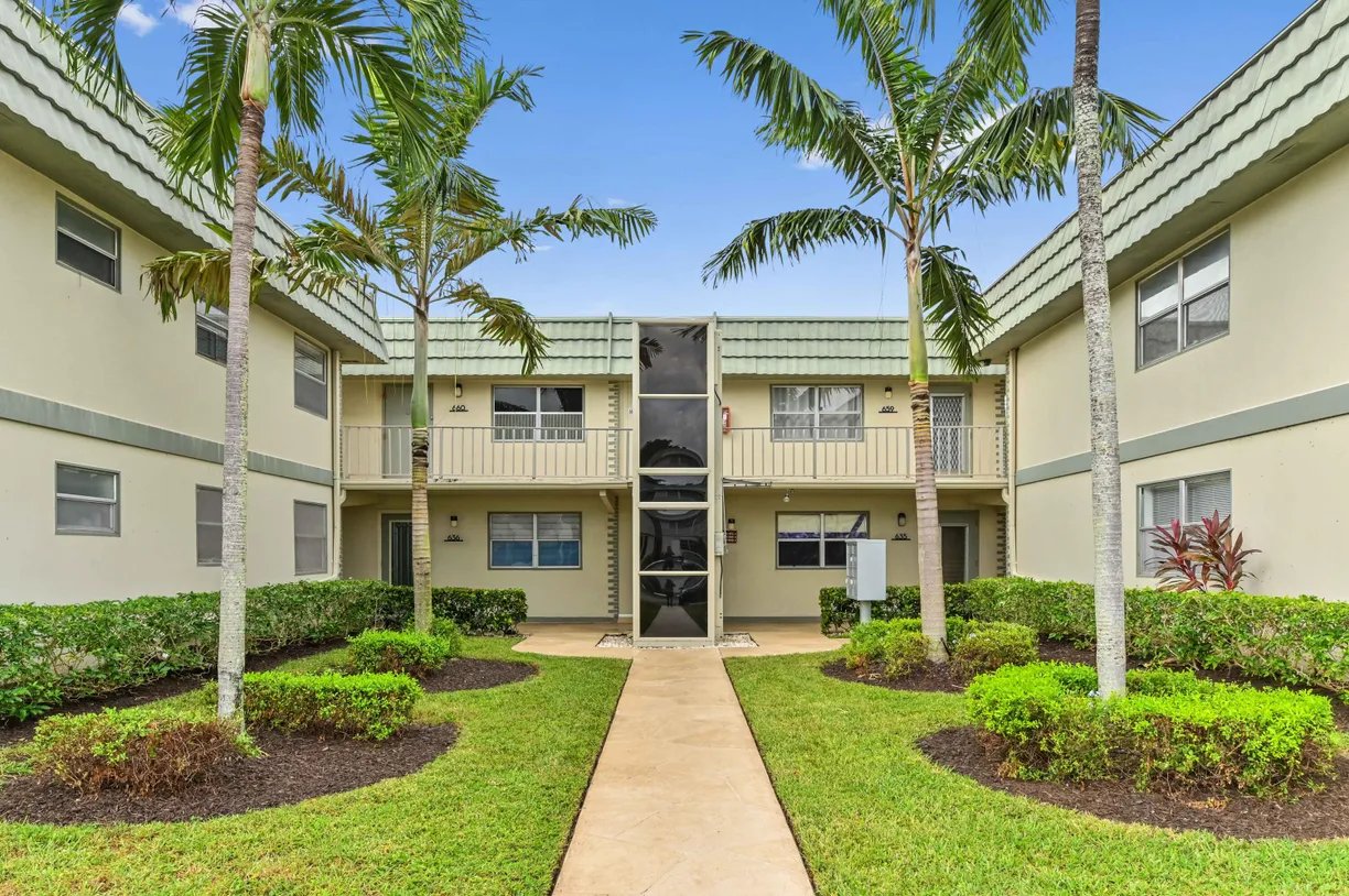 South Florida Real Estate | View 661 Monaco | Listing