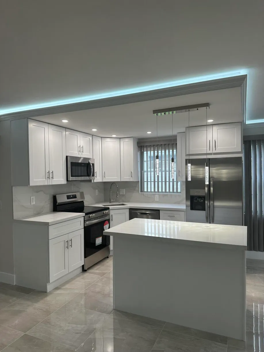 South Florida Real Estate | View 256 Suffolk G | Listing