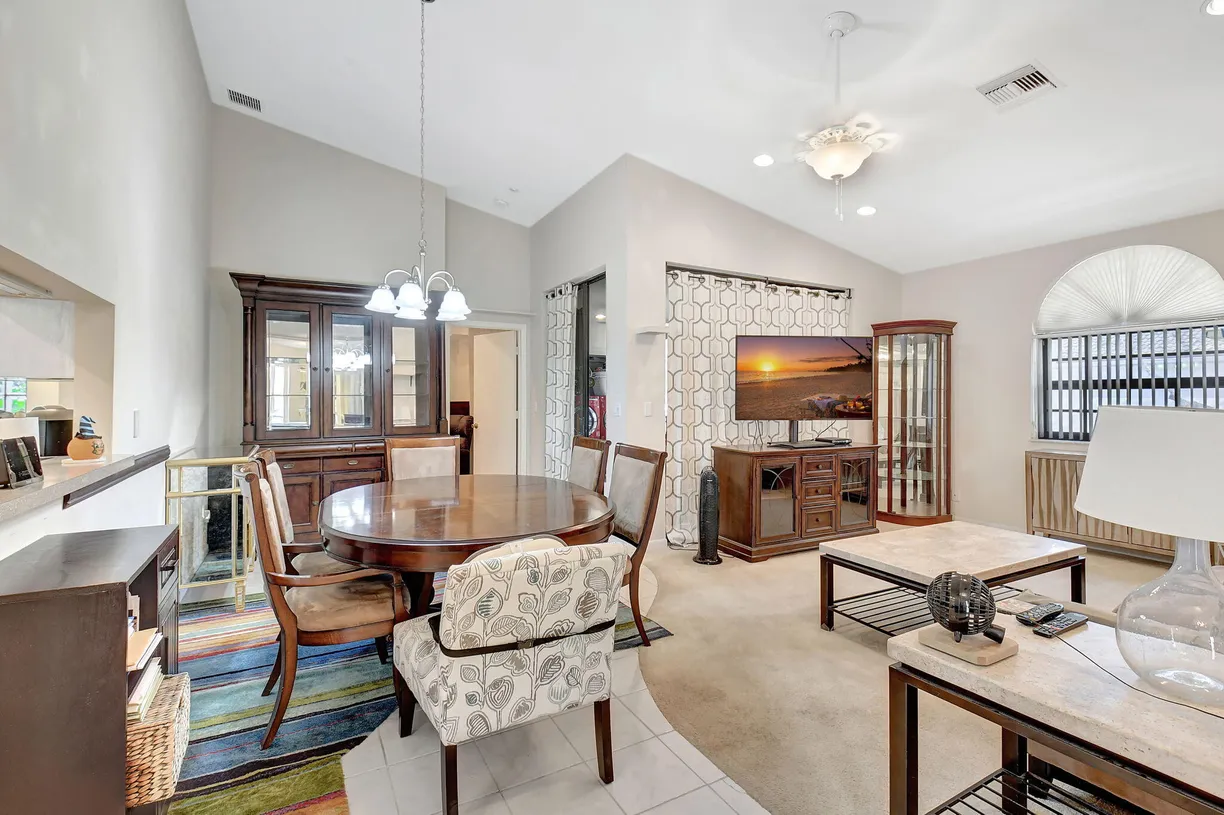 South Florida Real Estate | View 5415 Verona Drive, I | Listing
