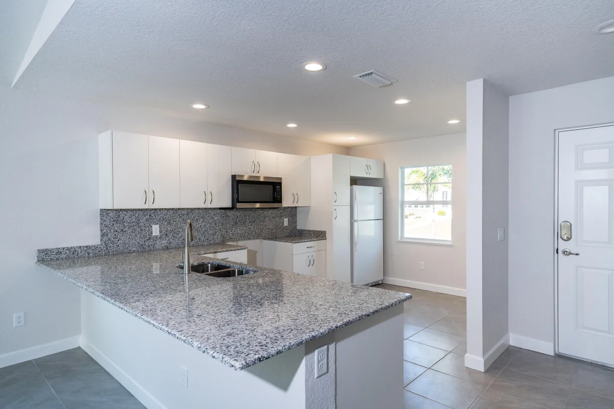 South Florida Real Estate | View 9 Andalusia Lane | Listing