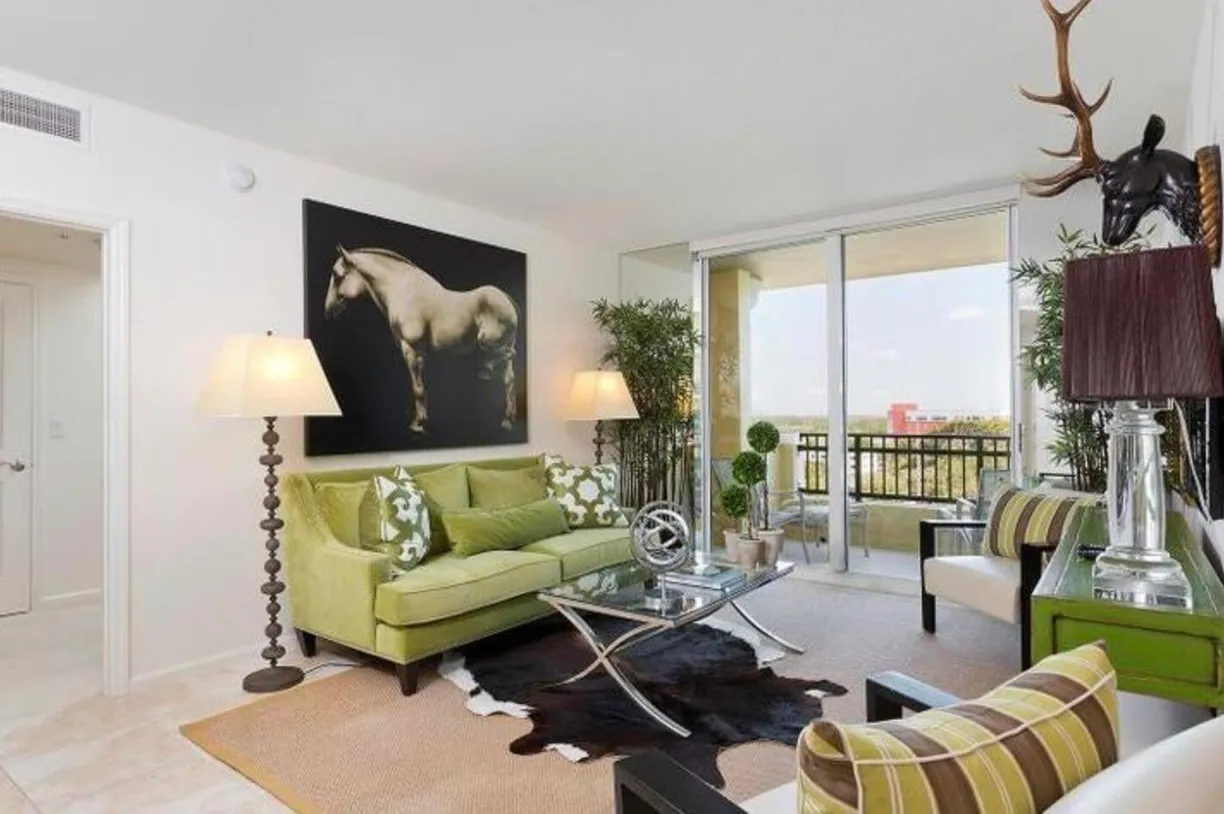 South Florida Real Estate | View 403 S Sapodilla Avenue, 618 | 2 Beds, 2 Baths