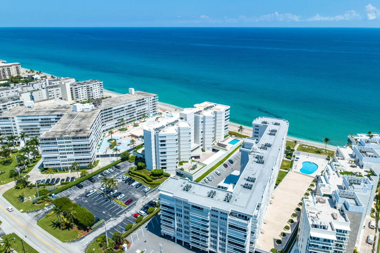 South Florida Real Estate | View 3560 S Ocean Boulevard, 407 | 2 Beds, 2 Baths