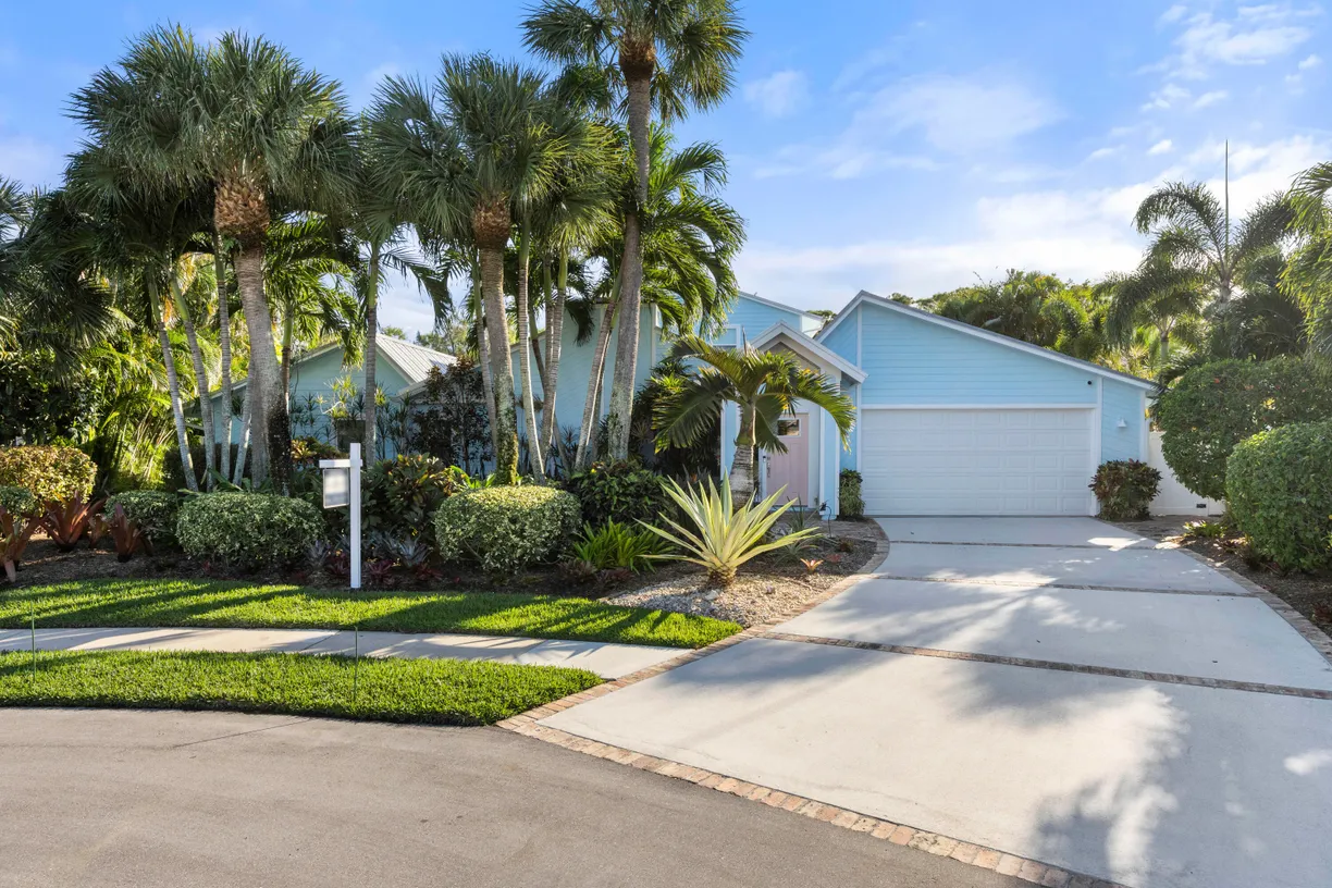 South Florida Real Estate | View 1254 Holly Cove Drive | 4 Beds, 3 Baths