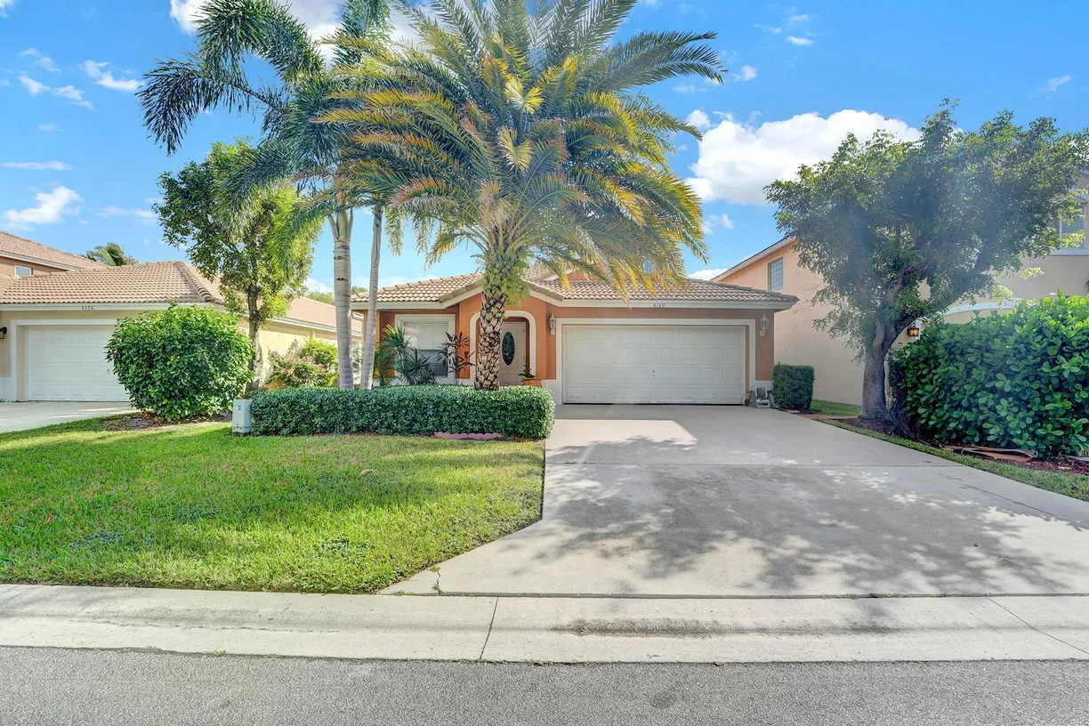 South Florida Real Estate | View 6160 Willoughby Circle | Listing
