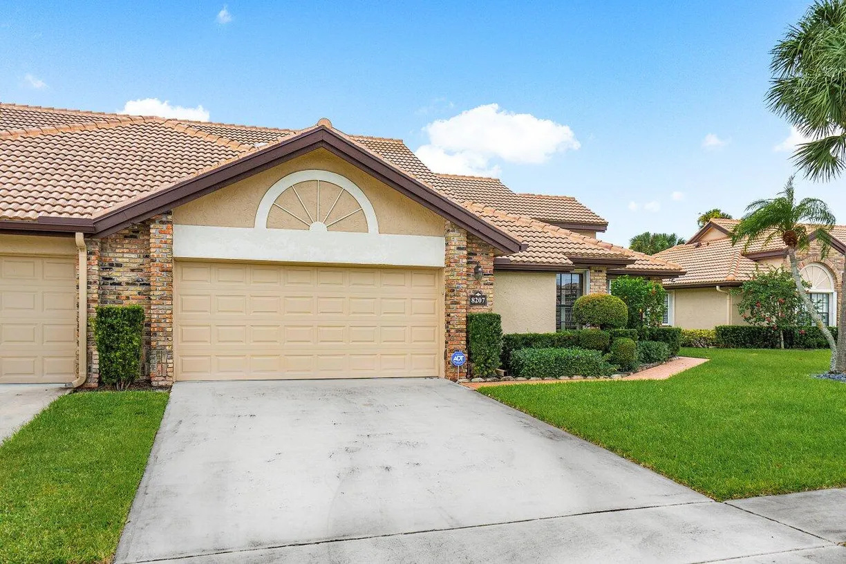 South Florida Real Estate | View 8207 Cassia Drive | Listing