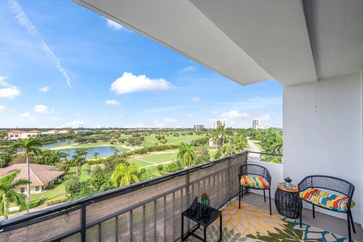 South Florida Real Estate | View 1500 Presidential Way, 702 | 2 Beds, 2 Baths