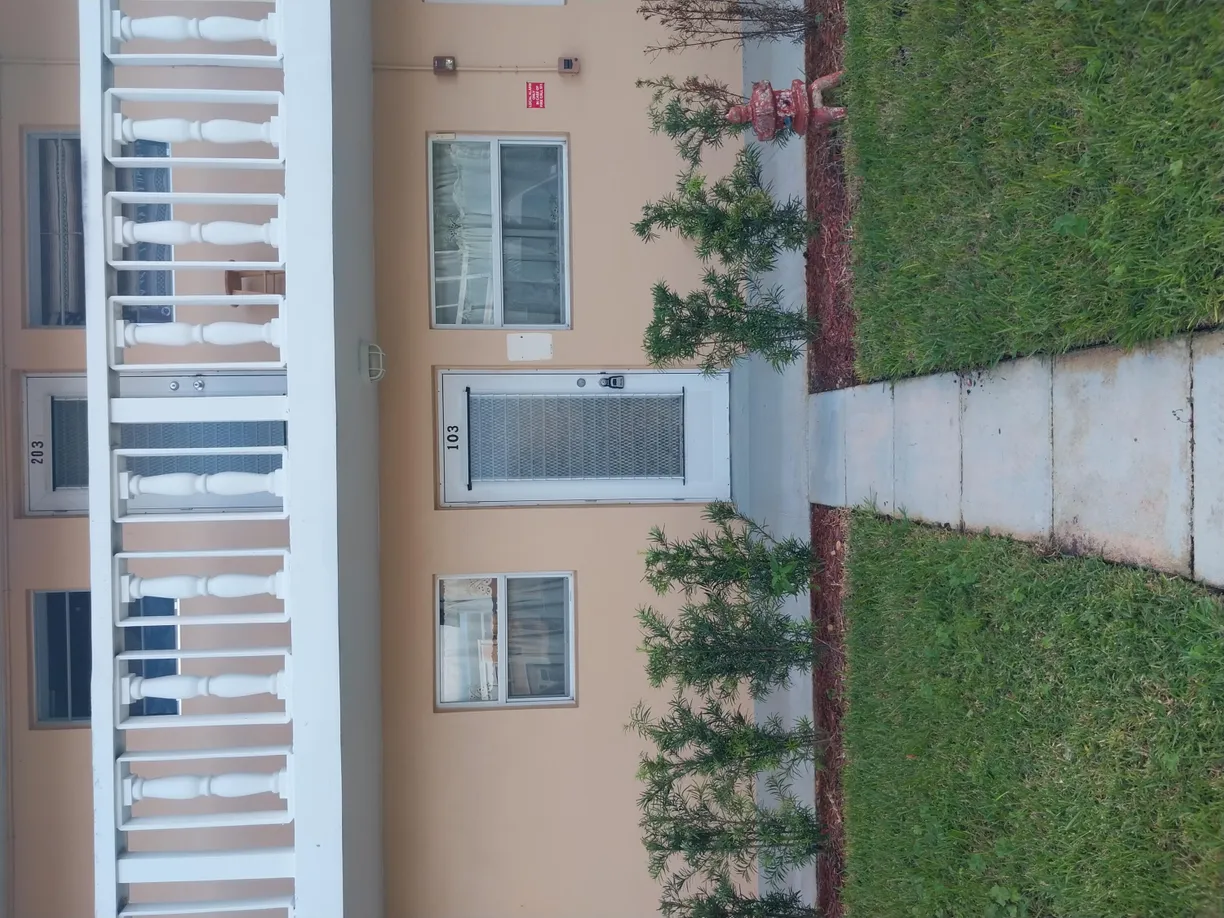 South Florida Real Estate | View 2192 NE 1st Way, 103 | 1 Bed, 1 Bath
