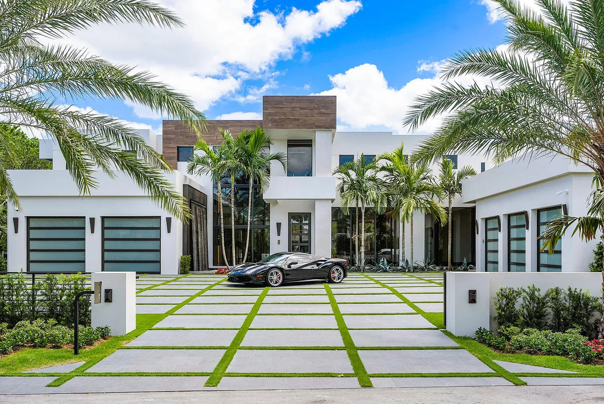 South Florida Real Estate | View 298 W Key Palm Road | Listing