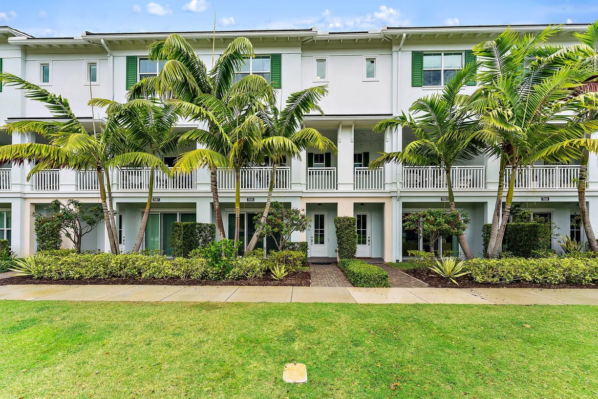 South Florida Real Estate | View 7085 Edison Place | 3 Beds, 3 Baths