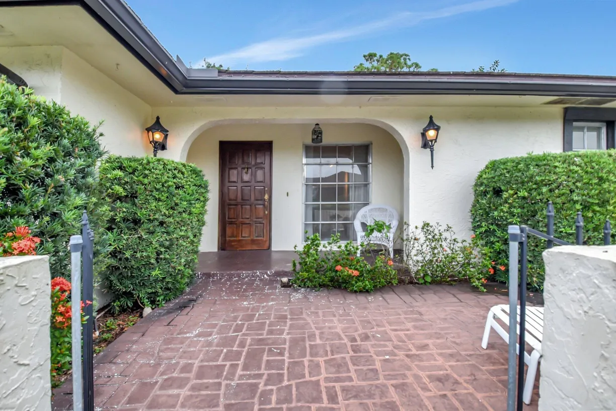 South Florida Real Estate | View 428 Pine Villa Drive | Listing