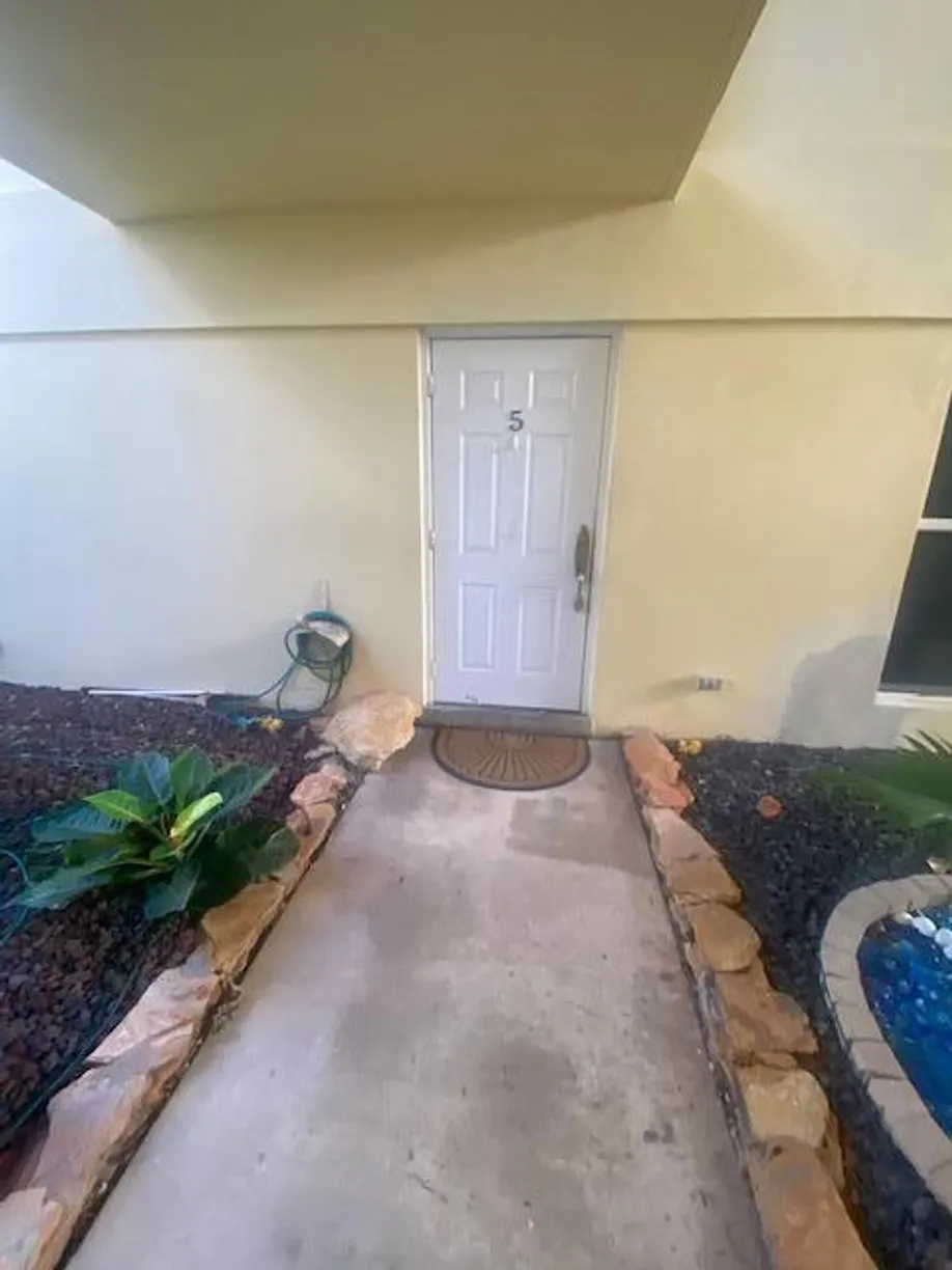 South Florida Real Estate | View 733 Hummingbird Way, 5 | Listing