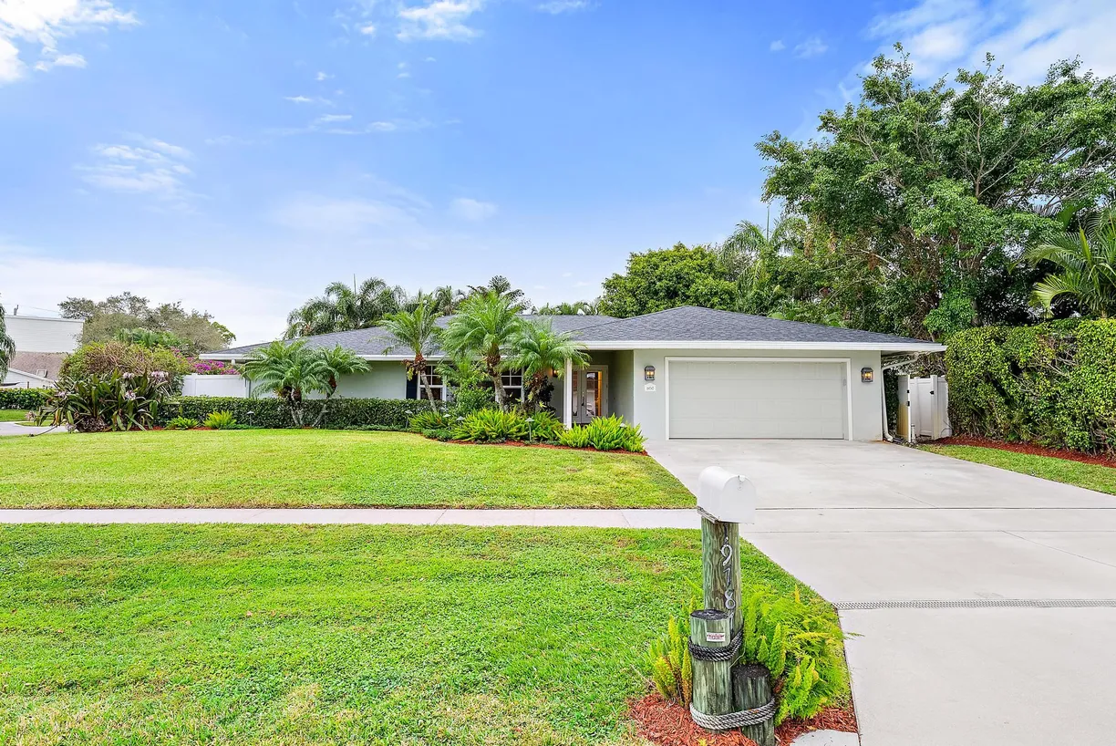 South Florida Real Estate | View 19787 Hibiscus Drive | Listing