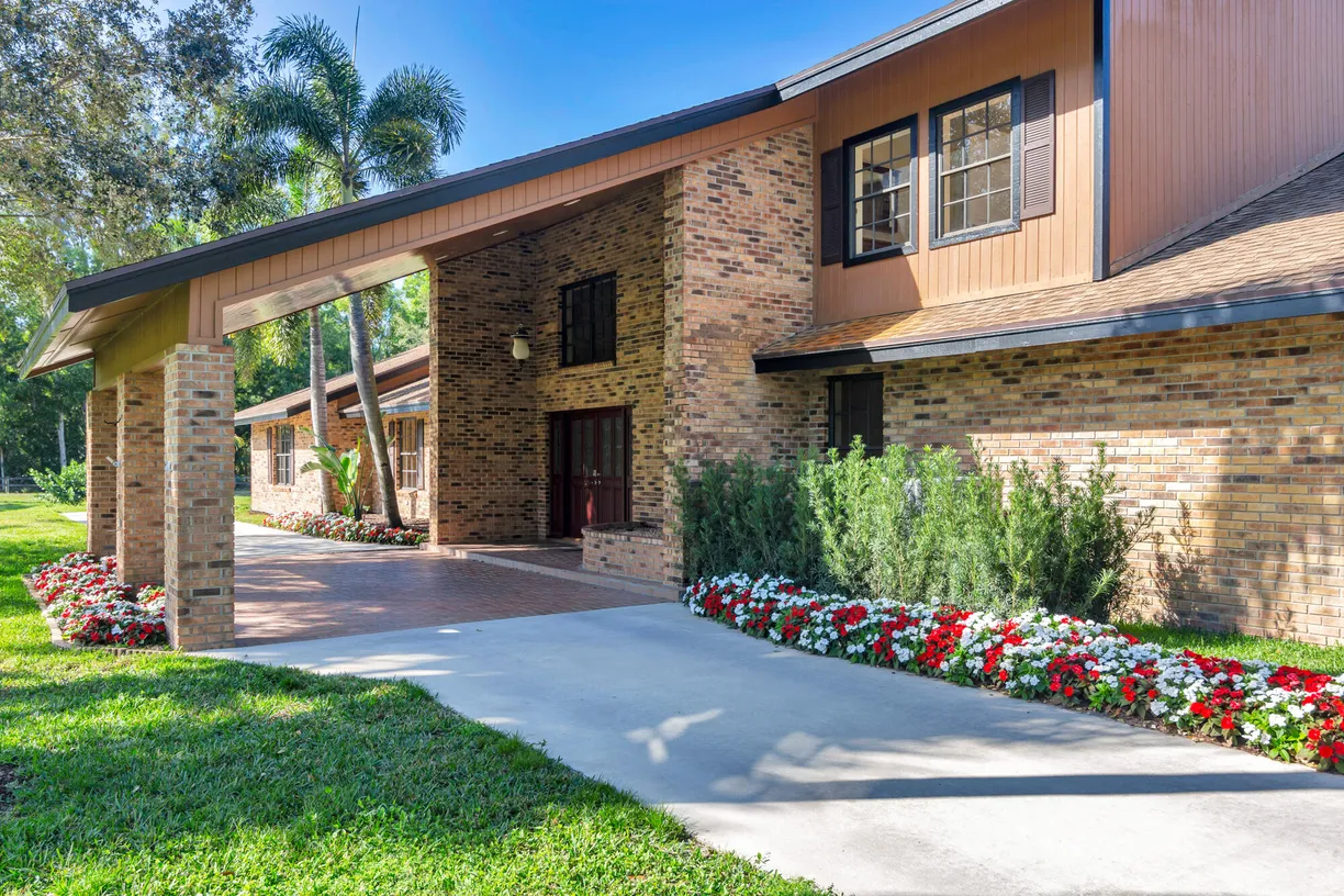South Florida Real Estate | View 13677 Caloosa Boulevard | 5 Beds, 4 Baths