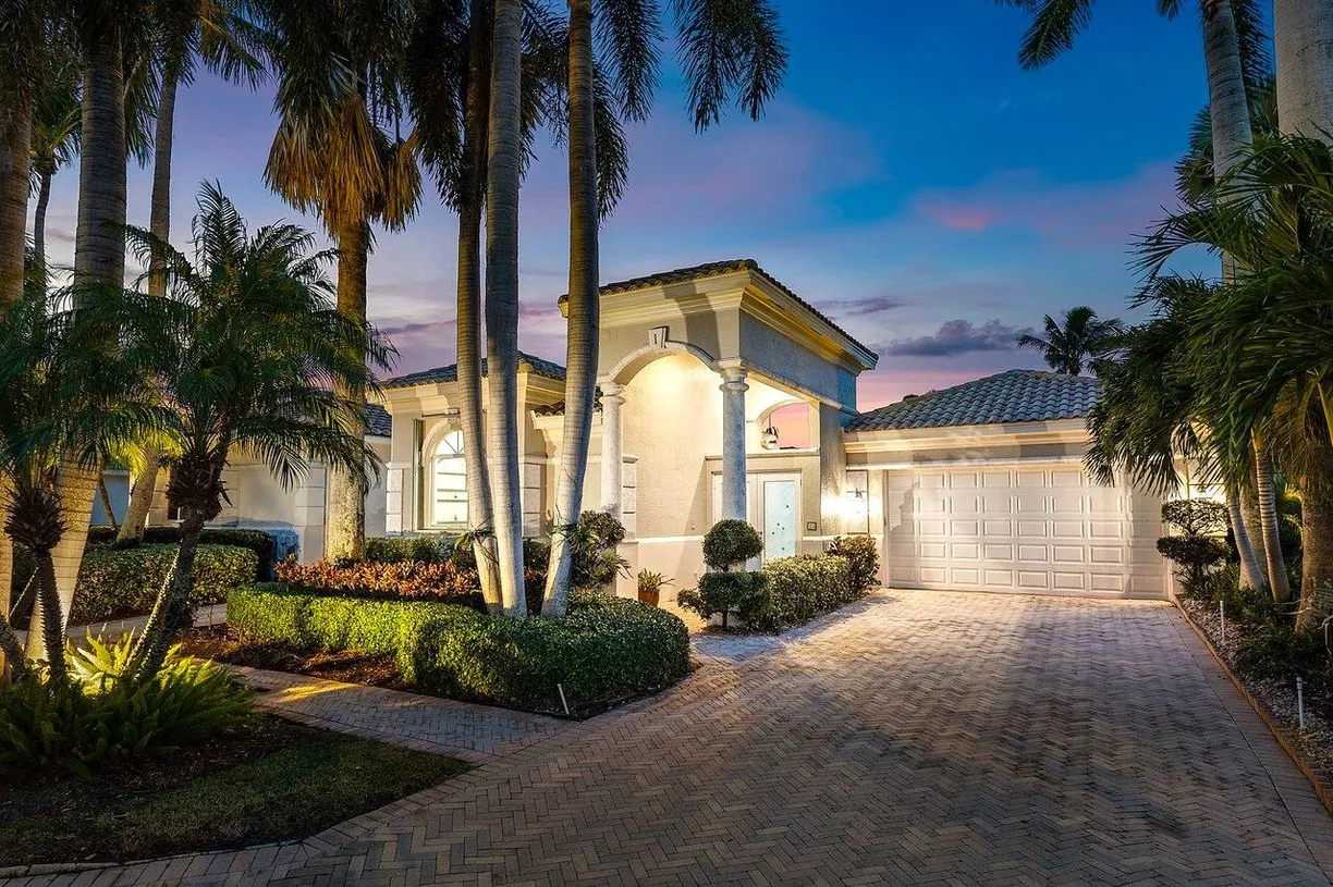 South Florida Real Estate | View 23 Island Drive | 4 Beds, 4 Baths