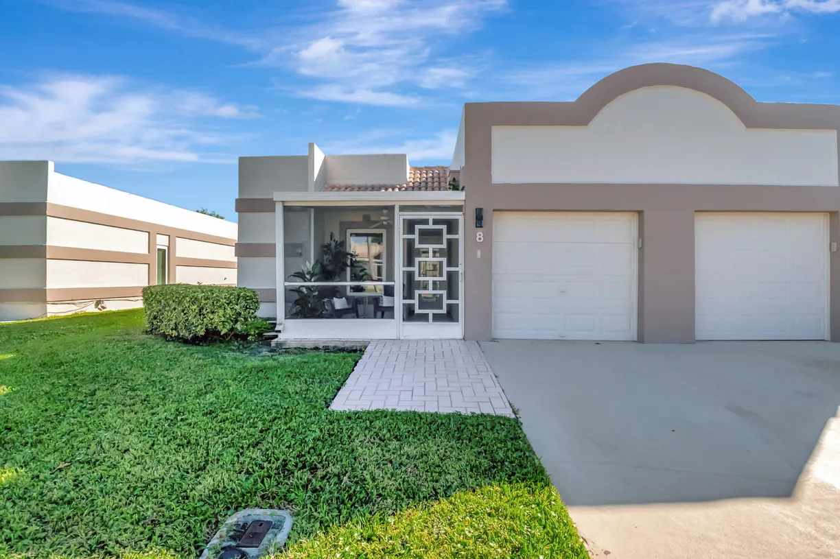 South Florida Real Estate | View 18820 Stewart Circle, 8 | 2 Beds, 2 Baths
