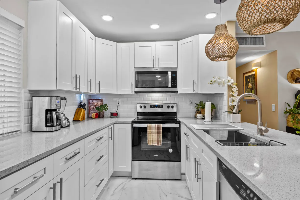 South Florida Real Estate | View 429 Capri I, I | Listing