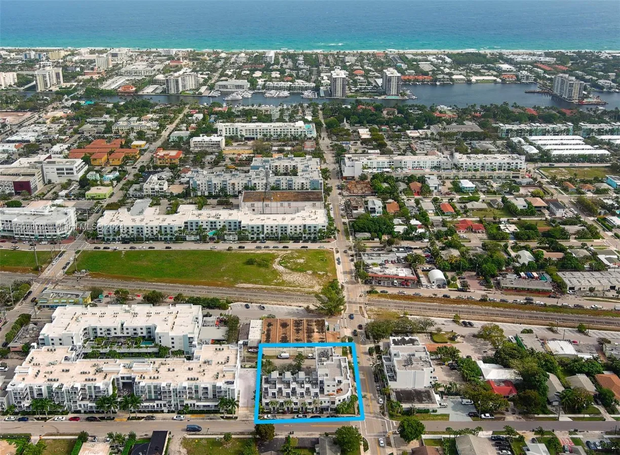South Florida Real Estate | View 111 SE 2nd Street, 201 | Listing