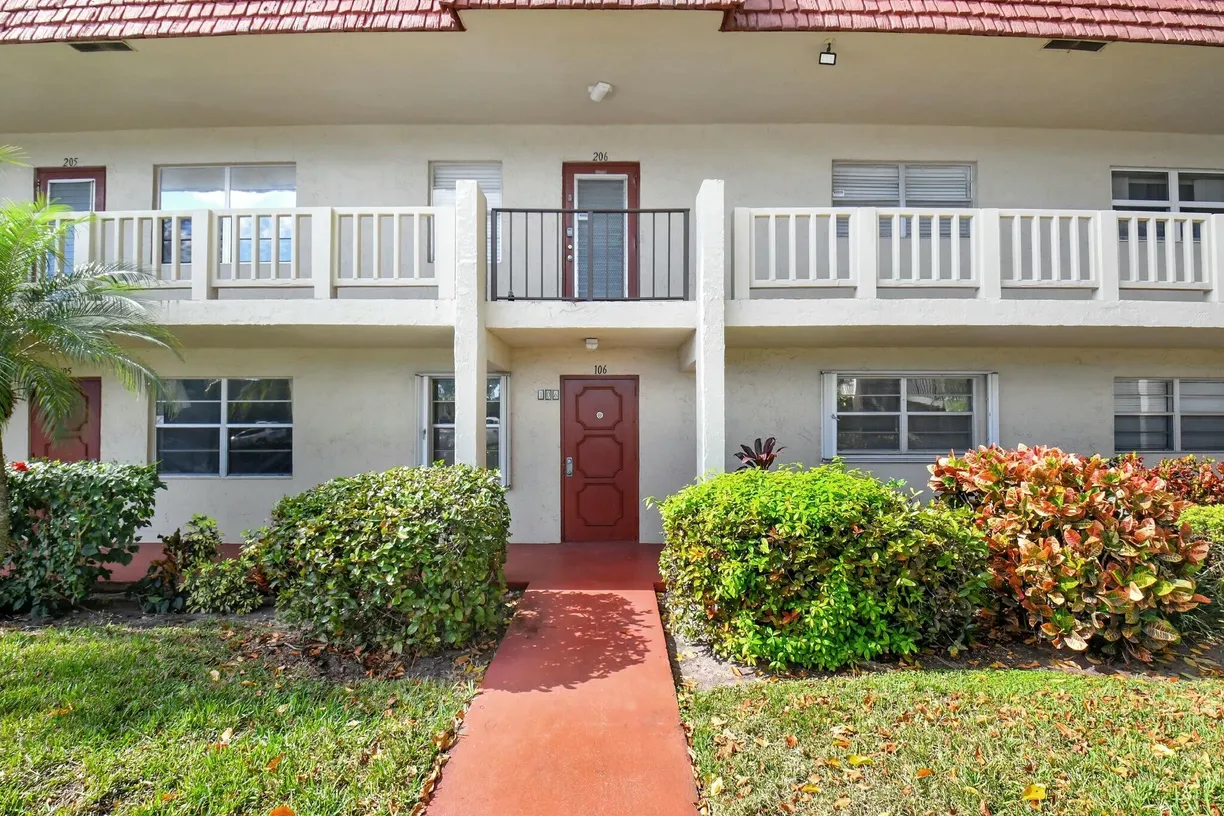 South Florida Real Estate | View 1 Abbey Lane, 106 | Listing