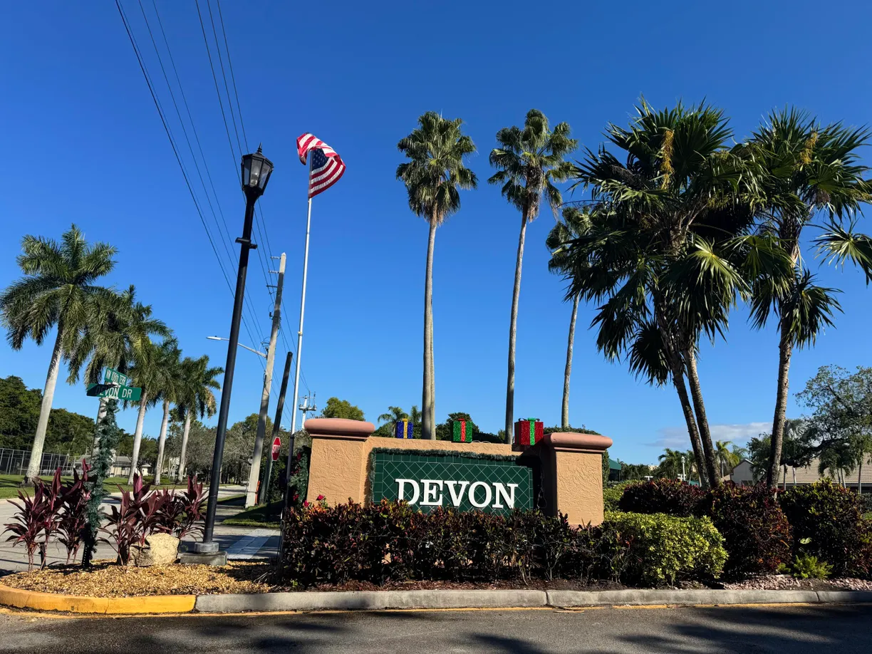 South Florida Real Estate | View 7516 N Devon Drive Drive, 212 | 2 Beds, 2 Baths