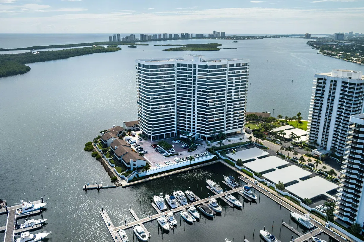 South Florida Real Estate | View 100 Lakeshore Drive, 1753 | 3 Beds, 3 Baths